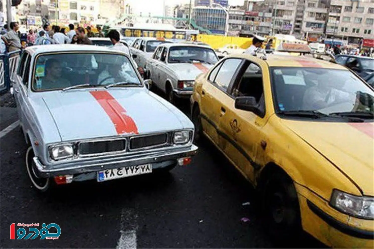 رئیسی خودروسازان را به باد انتقاد گرفت / ای کاش بساطتان را جمع کنید