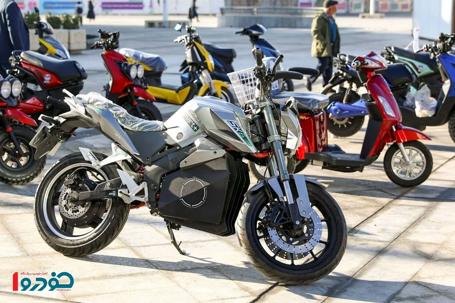 پرداخت وام ۱۵۰ میلیونی برای خرید موتورسیکلت برقی + شرایط