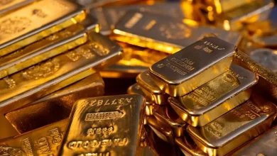 طلا بالا رفت و دلار ضعیف شد